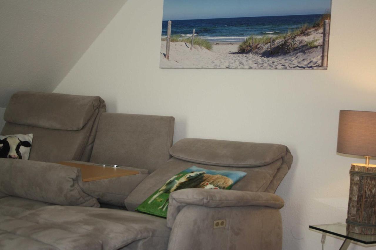 Ferienwohnungen Muehlenblick, 45217 Jemgum Bilik gambar